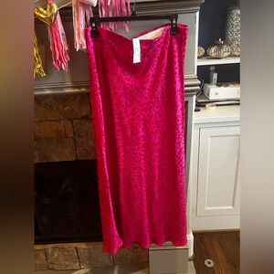 Vibrant Pink Skirt with heart- Loft size L nwt
